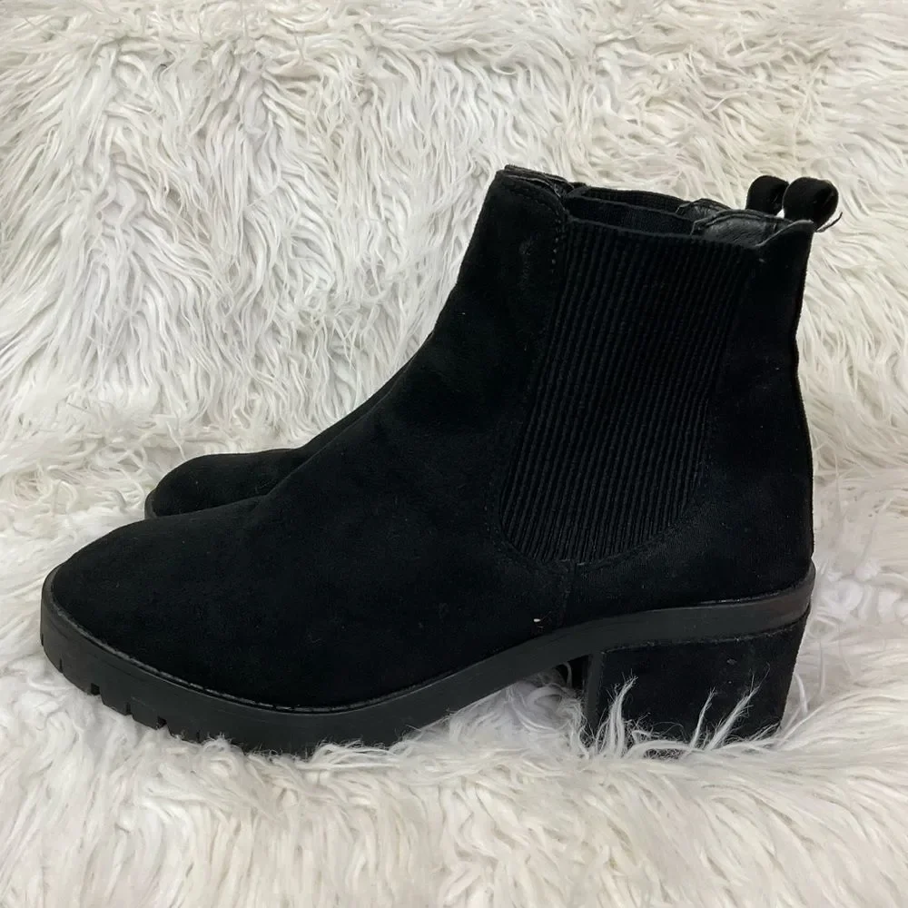 Seven 7 Women's Black Berlin Micro Suede Pull On Ankle Booties Size 9
